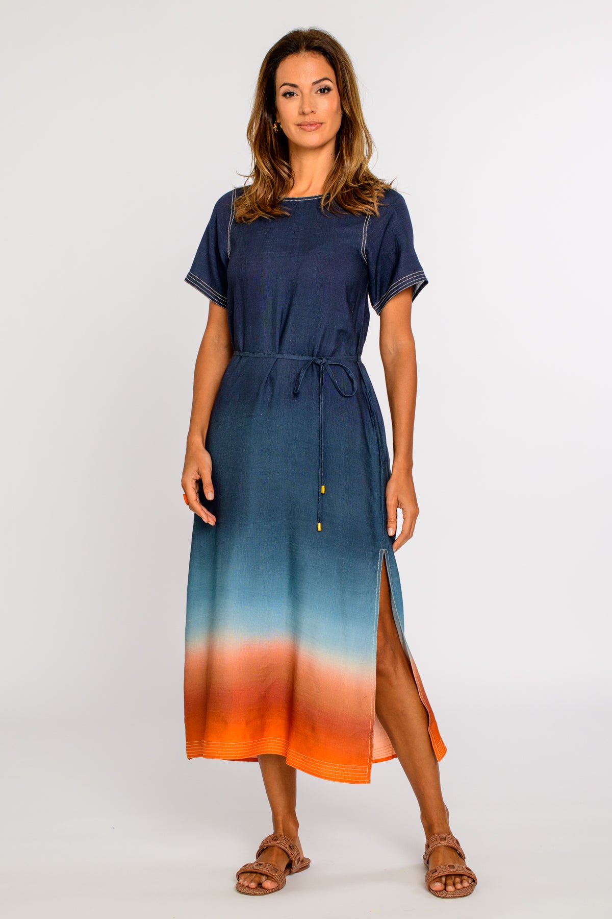 Tess Midi Dress in Ombre – Shop the Holiday