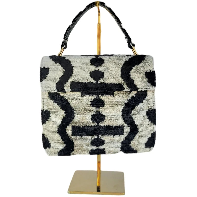 BAGS – Shop the Holiday